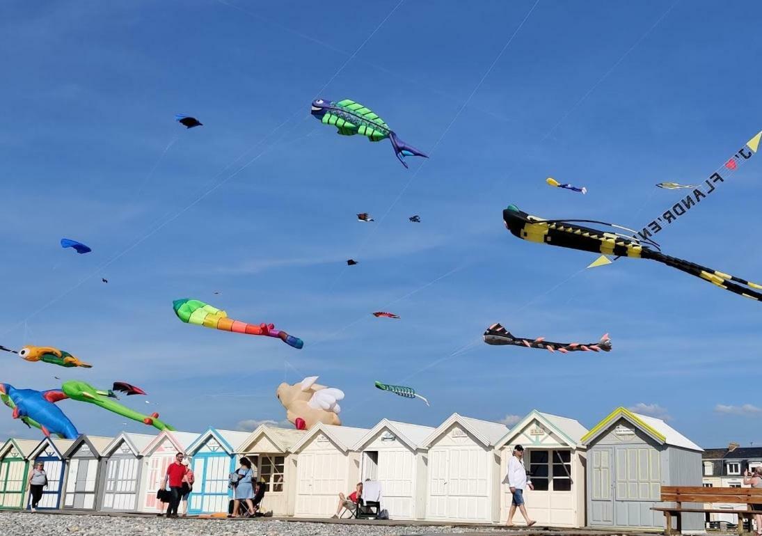 Studio Gris galet au 2ème étage, à 200M de la plage Cayeux-sur-Mer Exterior foto